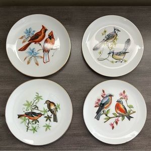 4 vintage collectible bird plates- hanging decor Chadwick miller cardinal oriole